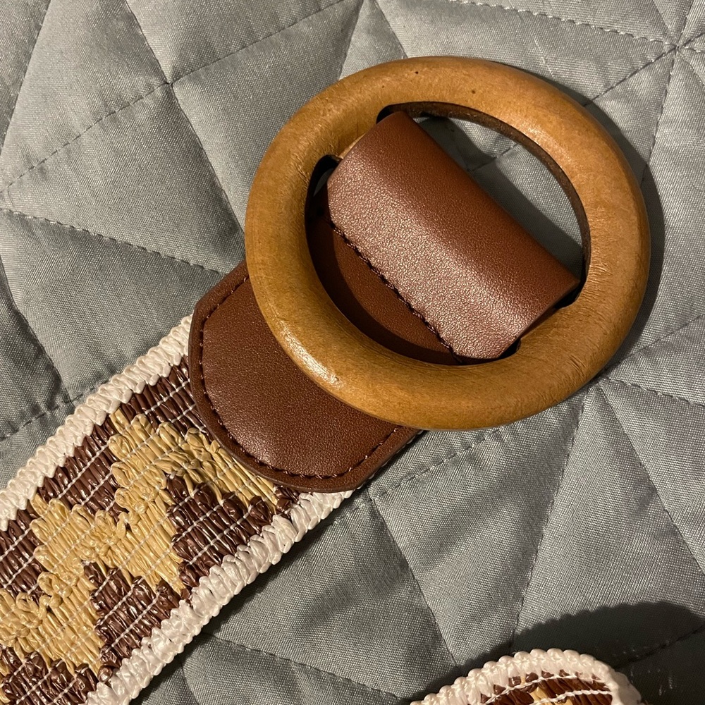 Target brand woven belt with design, faux wood buckle and faux leather detail